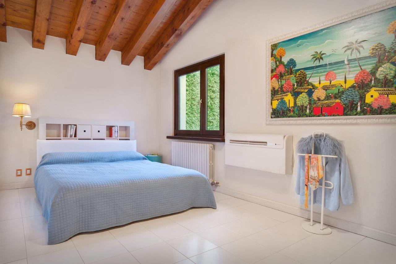 Villa Dismero-Un Oasi Di Lusso E Privacy Brenzone sul Garda Luaran gambar