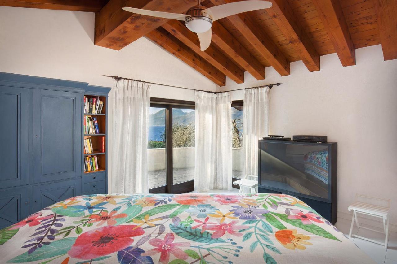 Villa Dismero-Un Oasi Di Lusso E Privacy Brenzone sul Garda Luaran gambar