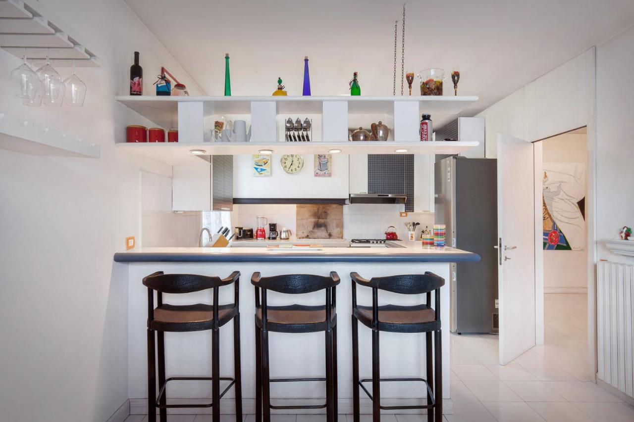 Villa Dismero-Un Oasi Di Lusso E Privacy Brenzone sul Garda Luaran gambar