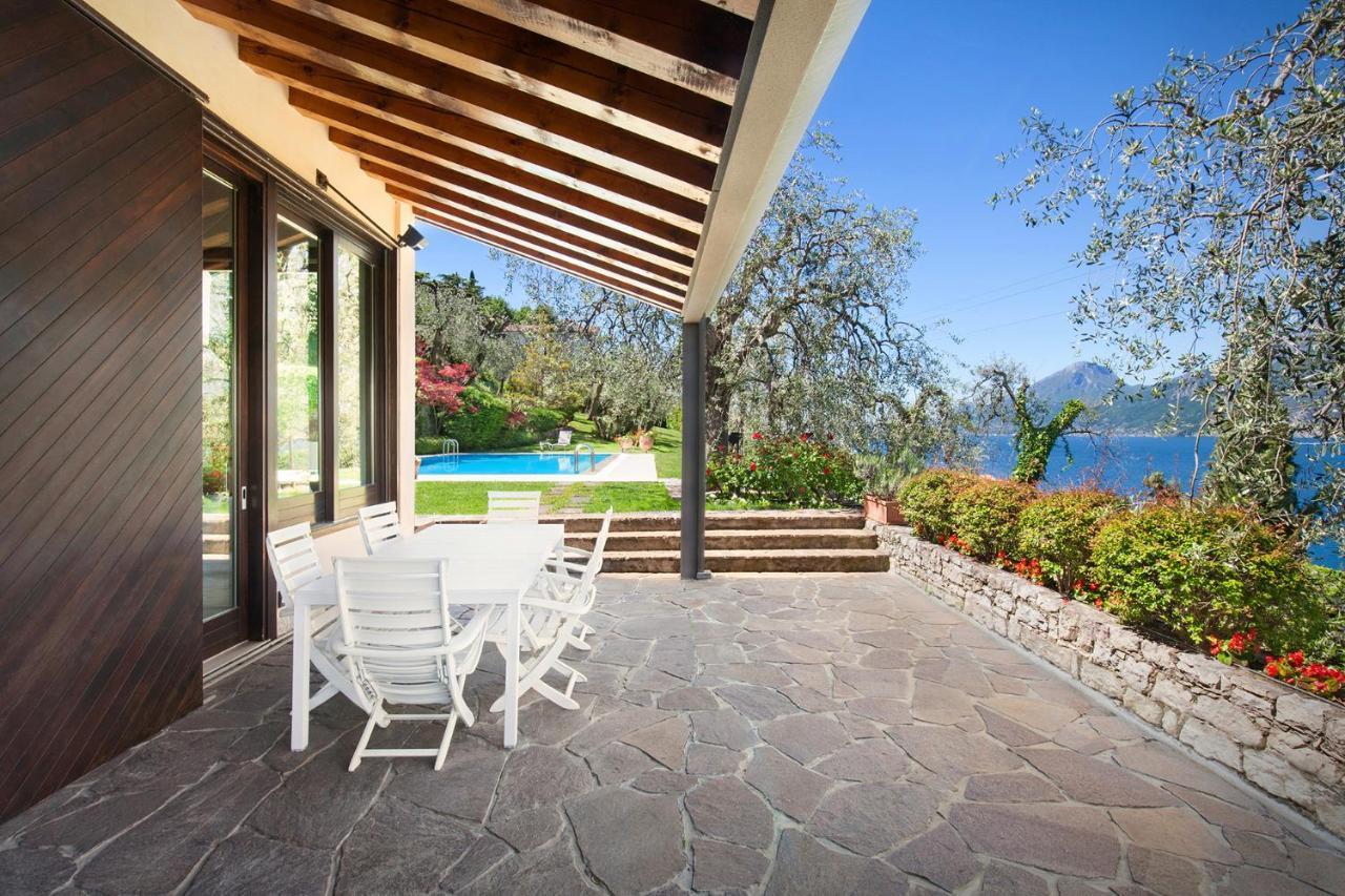 Villa Dismero-Un Oasi Di Lusso E Privacy Brenzone sul Garda Luaran gambar